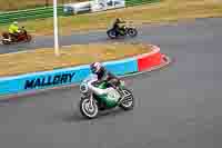 Vintage-motorcycle-club;eventdigitalimages;mallory-park;mallory-park-trackday-photographs;no-limits-trackdays;peter-wileman-photography;trackday-digital-images;trackday-photos;vmcc-festival-1000-bikes-photographs